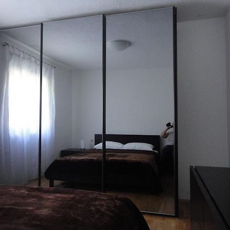 Apartment Mira セニ 部屋 写真