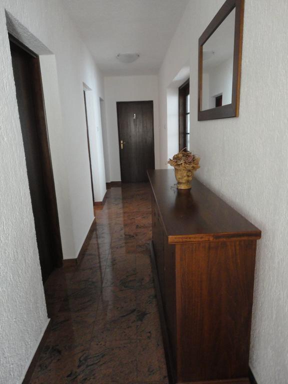 Apartment Mira セニ 部屋 写真