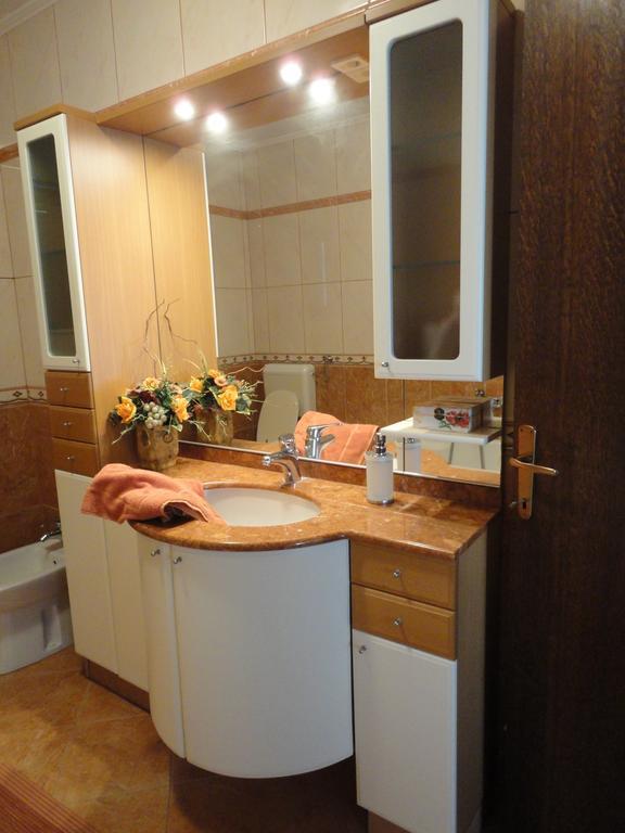 Apartment Mira セニ 部屋 写真