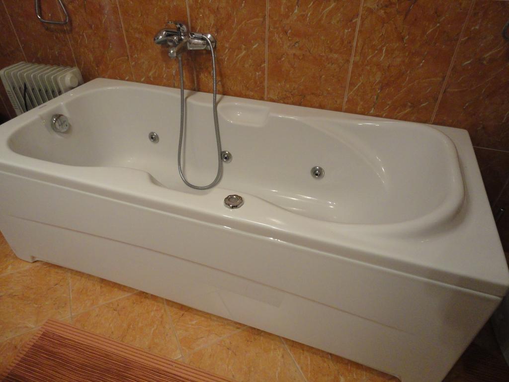 Apartment Mira セニ 部屋 写真